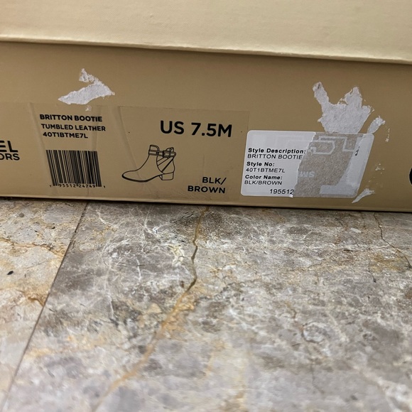 MICHAEL KORS BRITTON BOOTIE - Picture 3 of 8